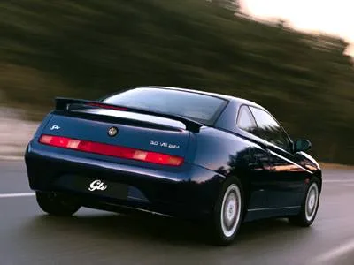 Pièces détachées Alfa Romeo GTV 916 et Spider