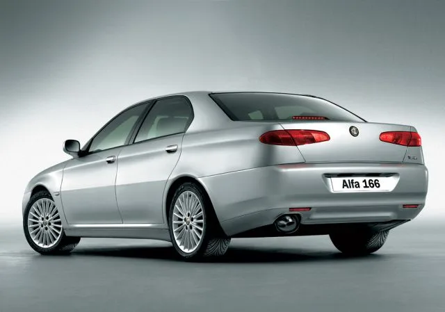 Pièces détachées Alfa Romeo 166
