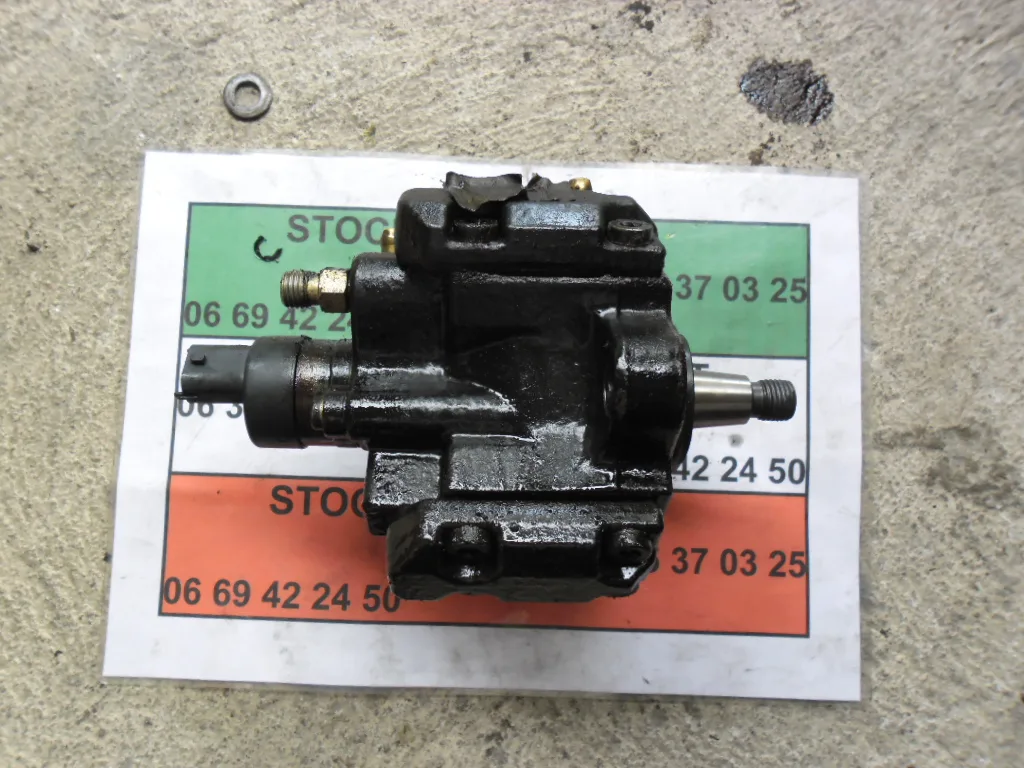 Pompe à injection 0 445 010 007
