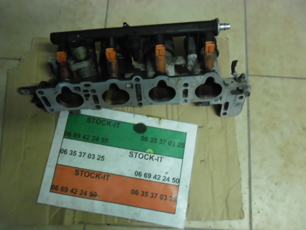 Pipes admission TS 16v avec rampe d'injecteurs et variateur de phase