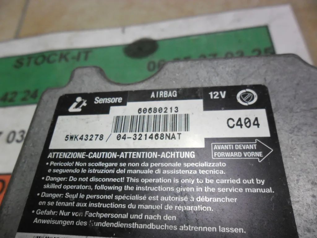 Boitier calculateur d'airbag Alfa 156 60680213 – Image 2