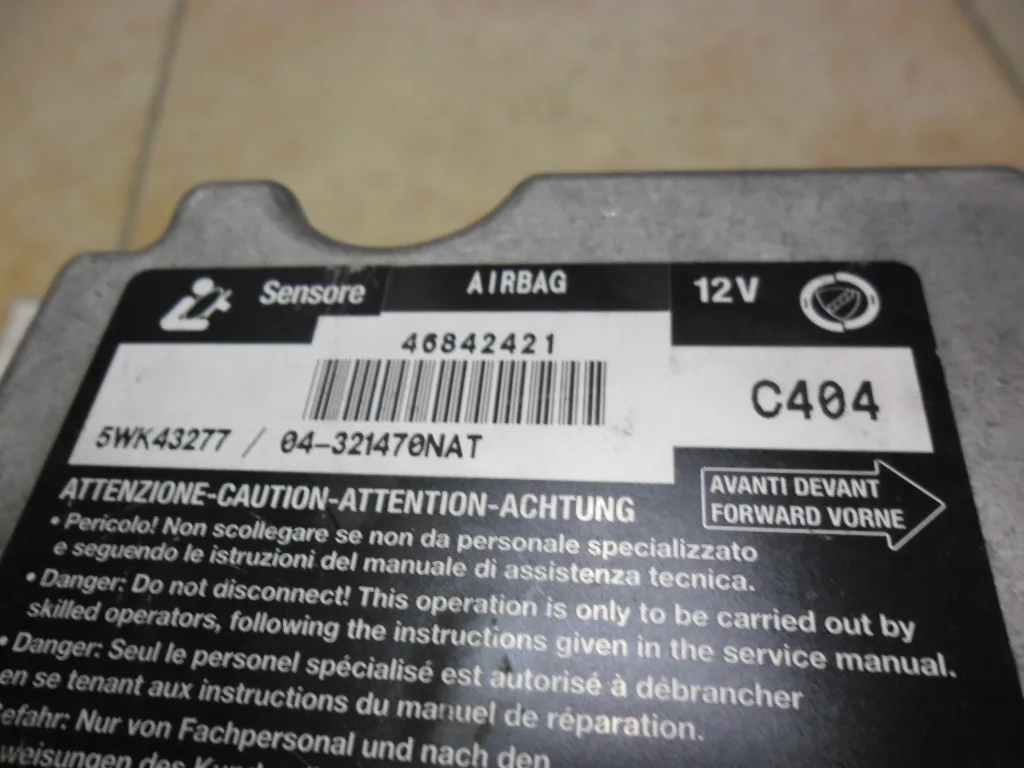 Boitier calculateur d'airbag Alfa 147 46842421 – Image 2