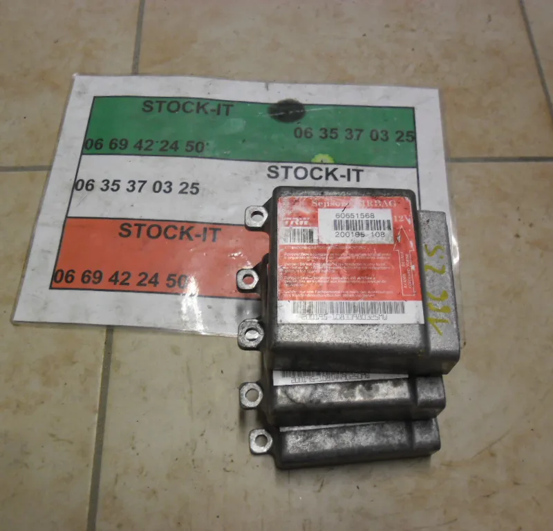 Boitier calculateur d'airbag Alfa 166 60651568