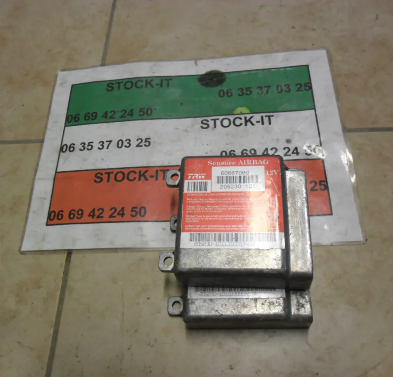 Boitier calculateur d'airbag Alfa 166 60667090