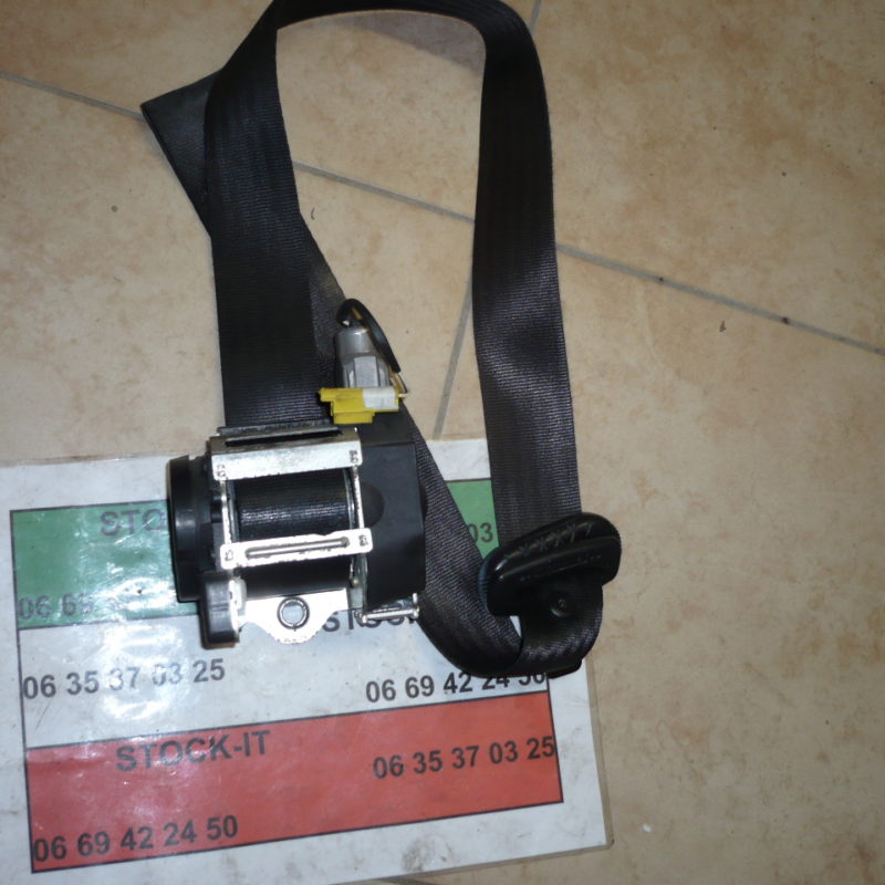 Ceinture Avant Droite 147 3 portes
