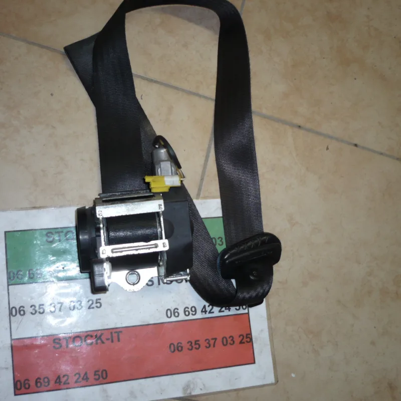 Ceinture Avant Droite 147 3 portes
