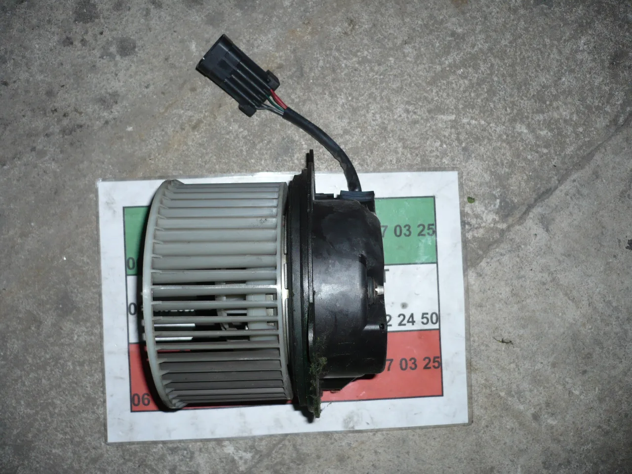 Ventilateur habitacle 166 – Image 2