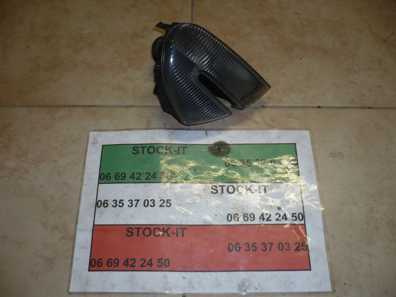 Clignotant pare choc avant 147 Ph1 Droit