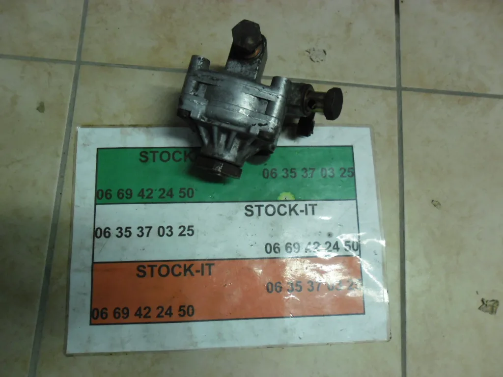 Pompe direction assistée V6