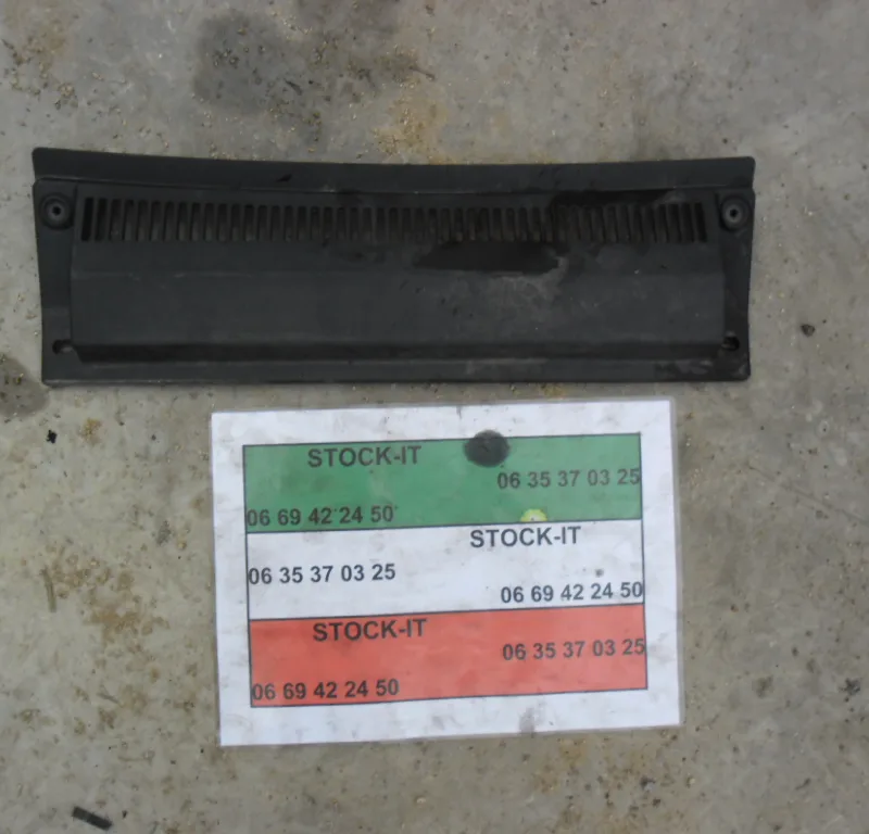 Cache fusibles BPB 166