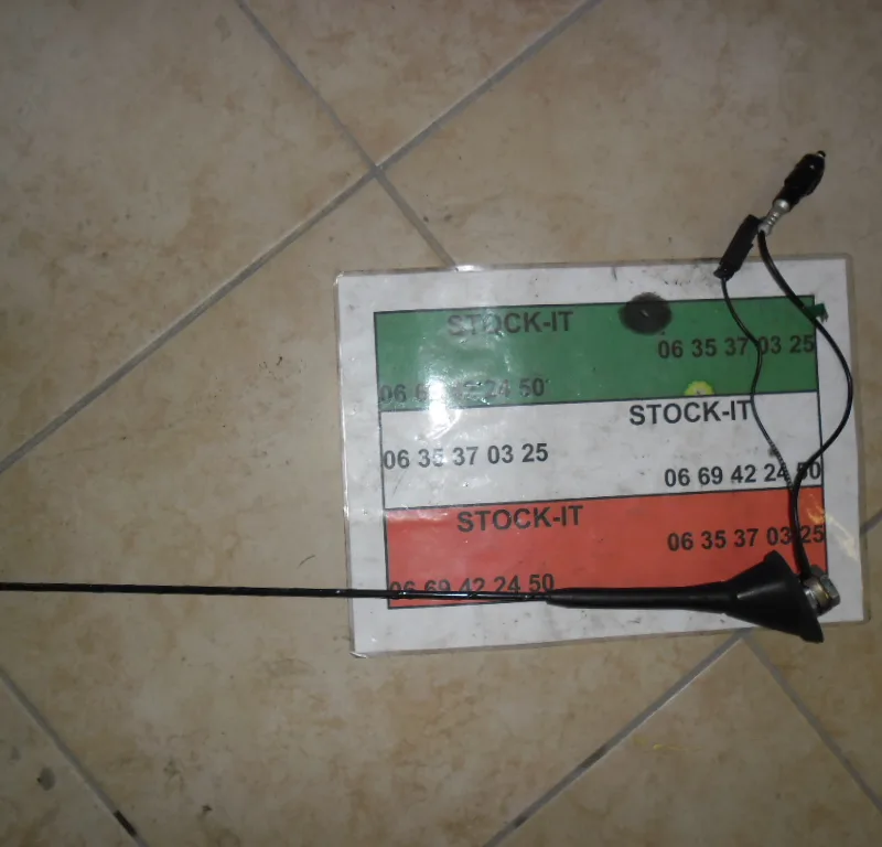 Antenne de toit complète 147 /156 / GT sans GPS