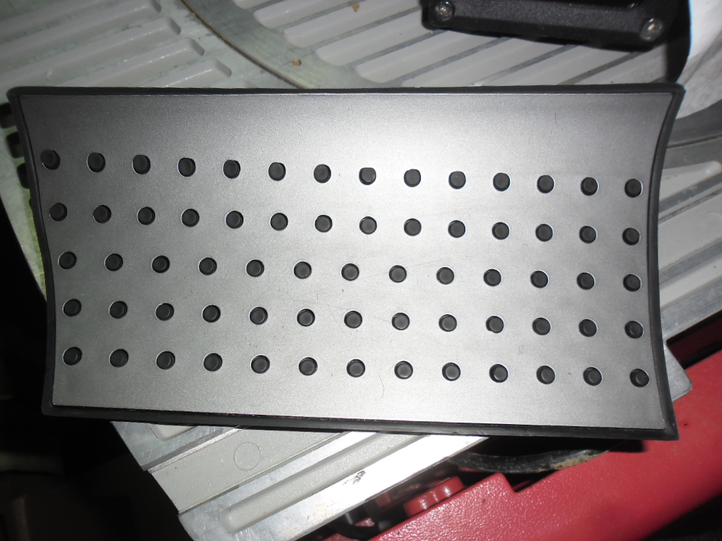 Tapis de garniture finition de console centrale spécifique 156 GTA magnésium – Image 2