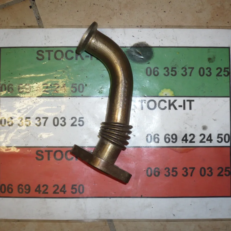 Tube de raccordement de refroidisseur EGR