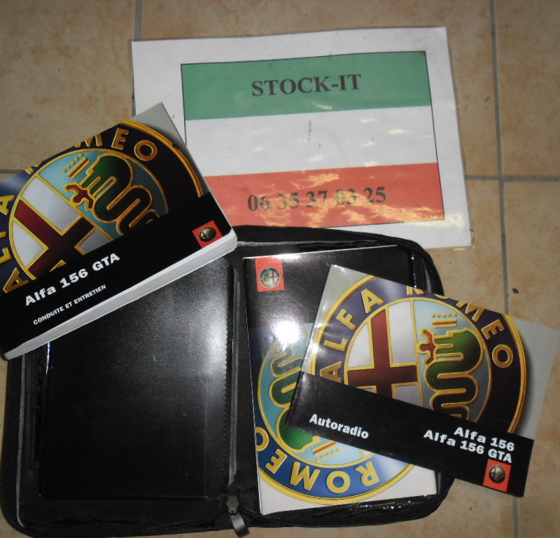Pochette manuel d'utilisateur complète 156 GTA