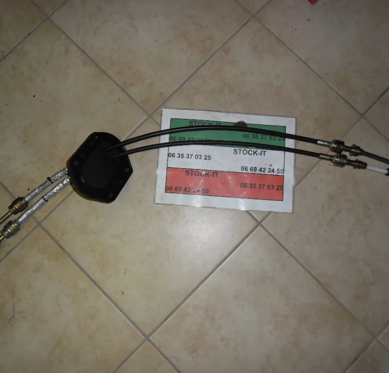 Paire de cables de boite de vitesse 166 v6