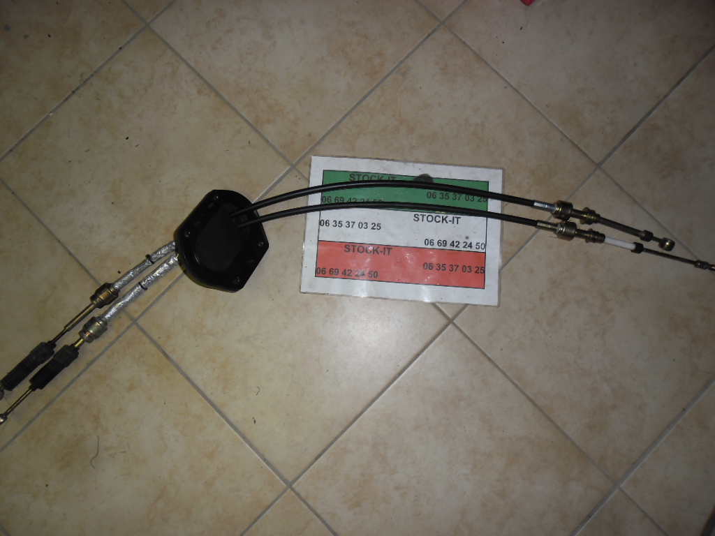 Paire de cables de boite de vitesse 166 v6