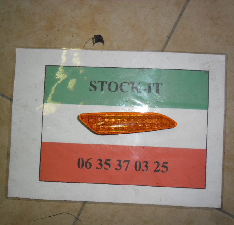 Clignotant d'aile gauche 156 et 147 >2004 couleur orange