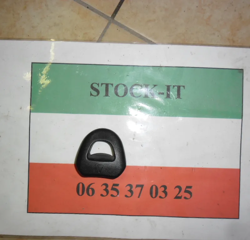 Bouton de réglage ceinture 156 GTA et Ti noir