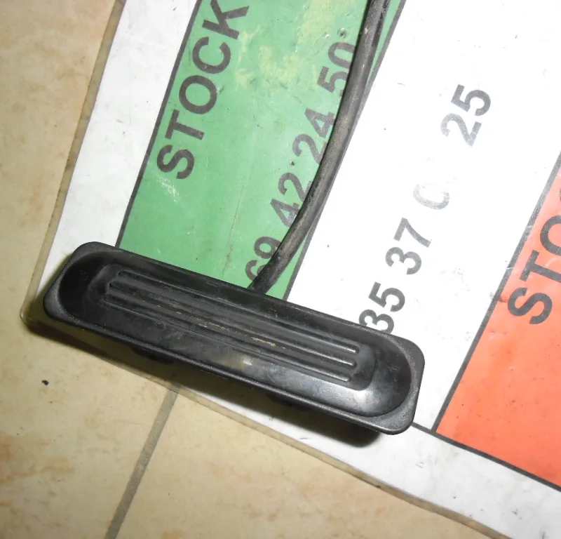 Bouton ouverture hayon electrique multipla
