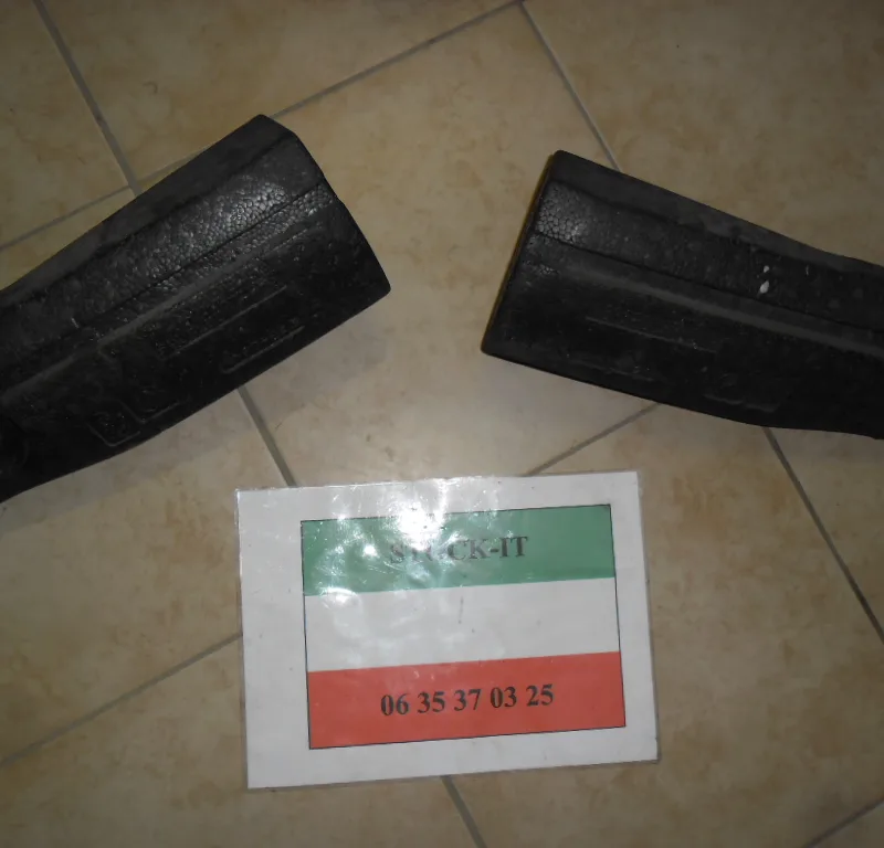 Paire d'amortisseurs de collision pare choc avant 156