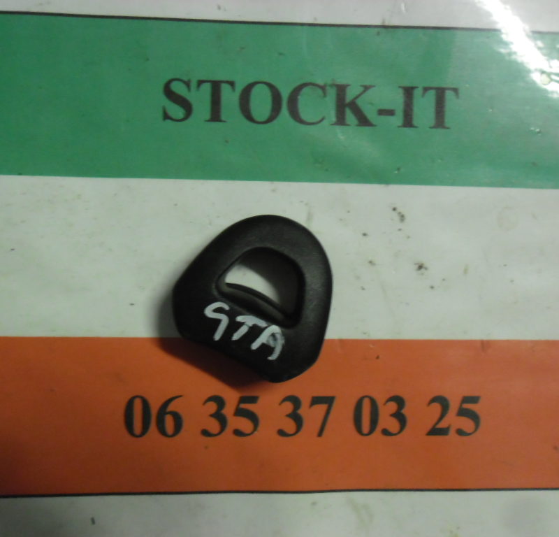 Manette de réglage ceinture 156 GTA / Ti noire