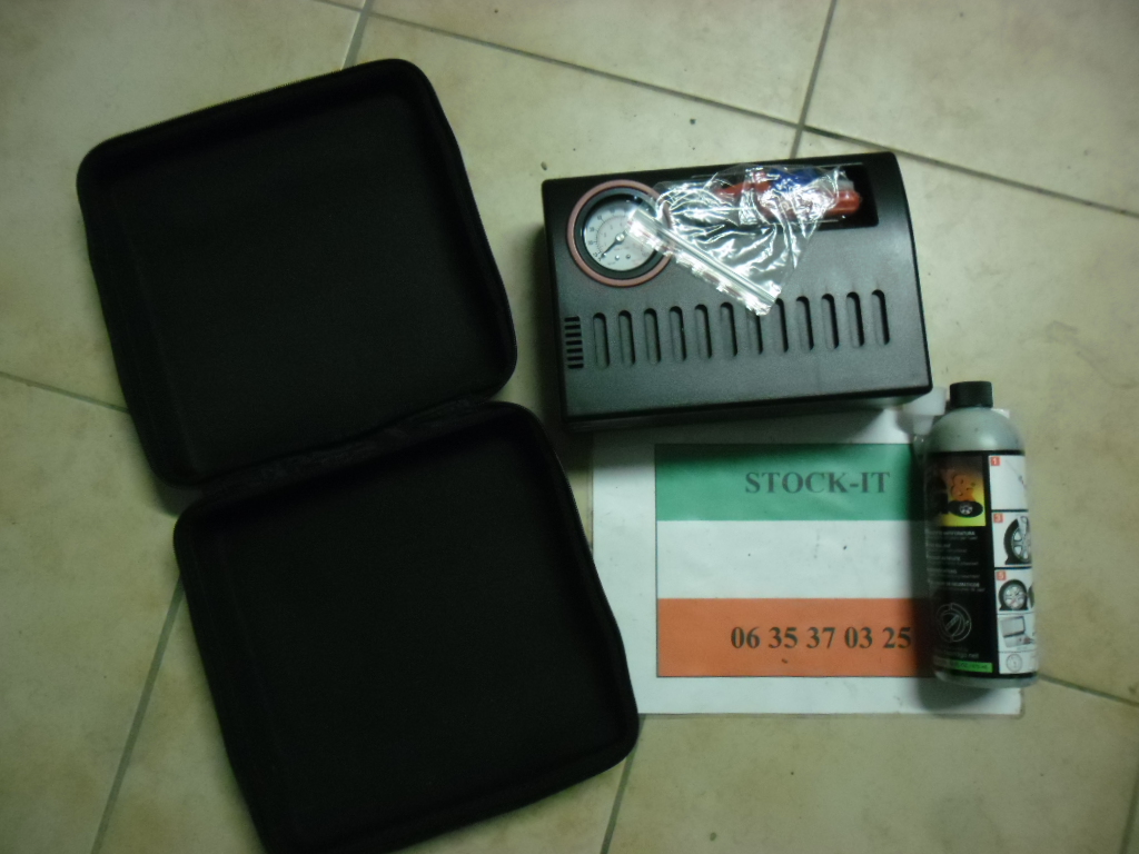 KIT CREVAISON FIX&GO Malette de remplacement roue de secours avec compresseur