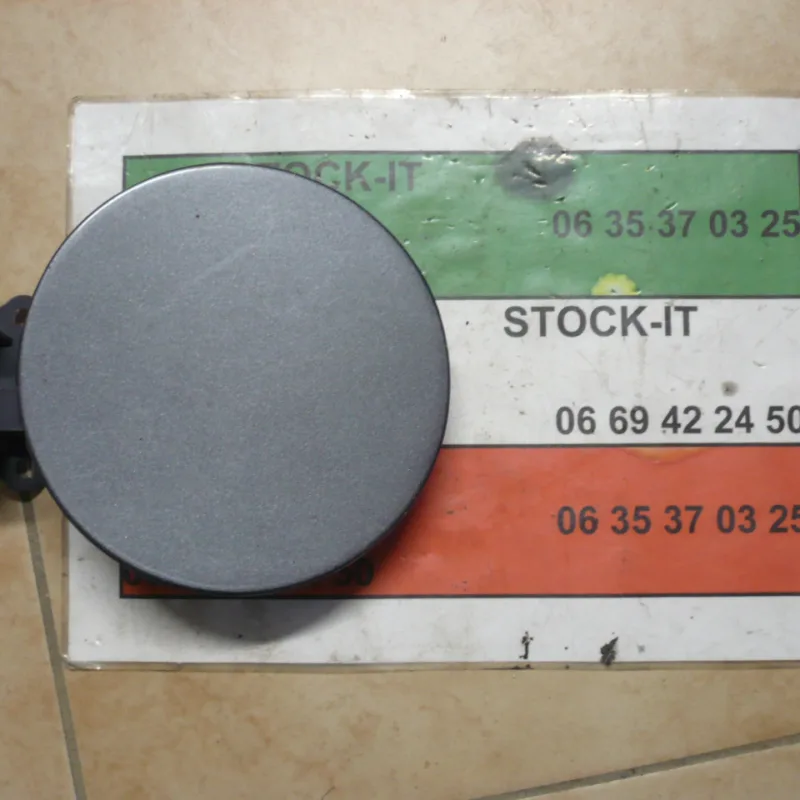 Trappe à carburant Grise moyen Alfa 166