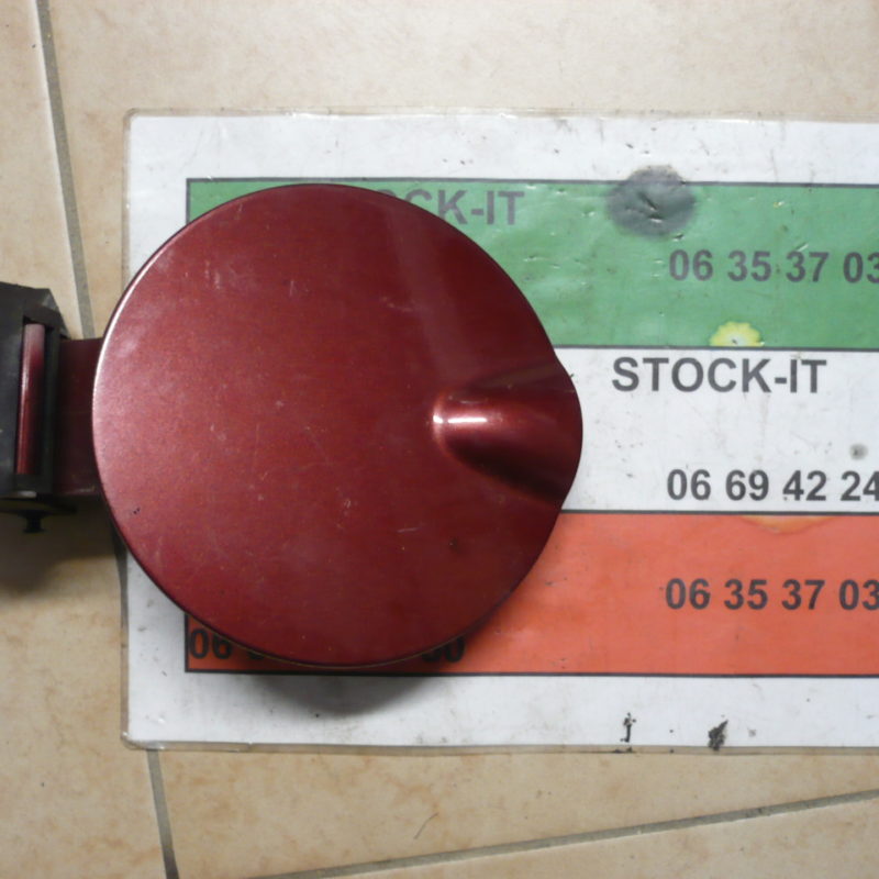 Trappe à carburant Rouge bordeaux Alfa 147