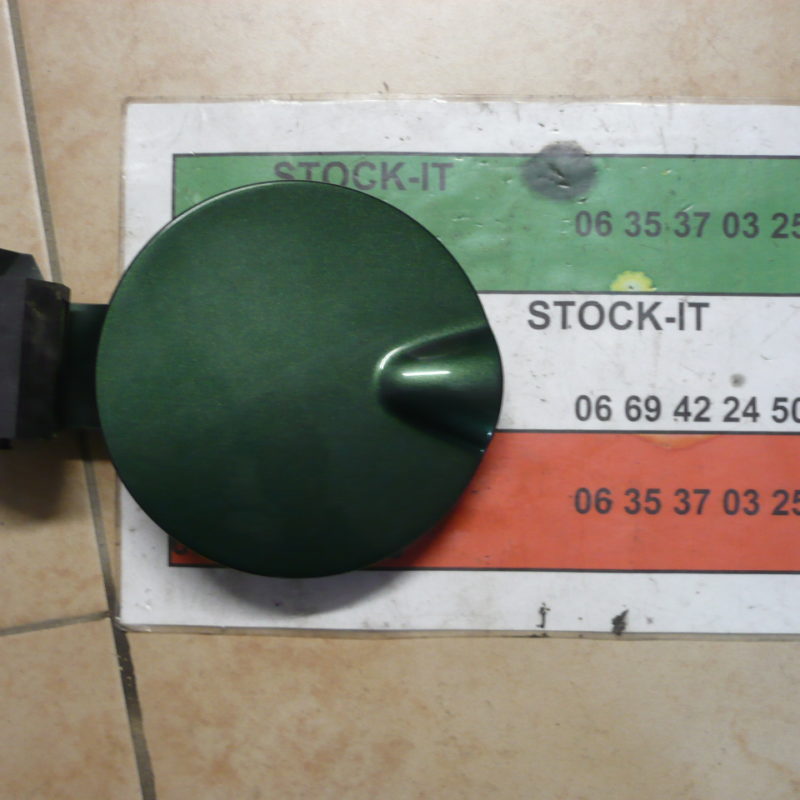 Trappe à carburant Verte Alfa 147