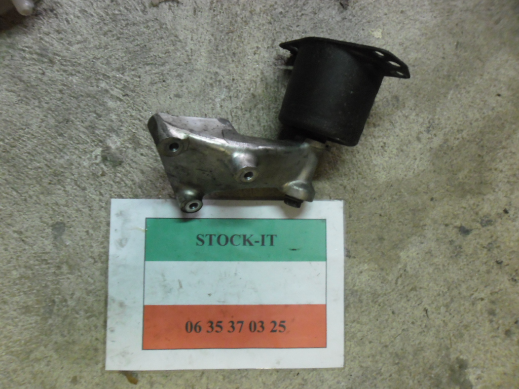 Support moteur gauche 147 GTA / 156 V6