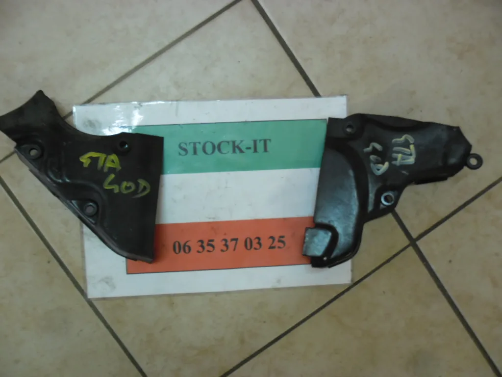 Carters de distribution inférieurs V6 24s