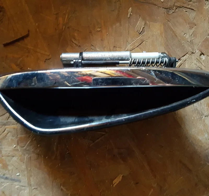 Poignée de porte extérieure Arrière Droite 159 noire