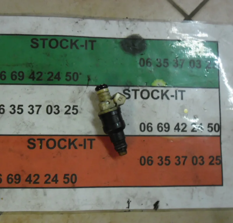 Injecteur V6 CF2 0 280 150 701