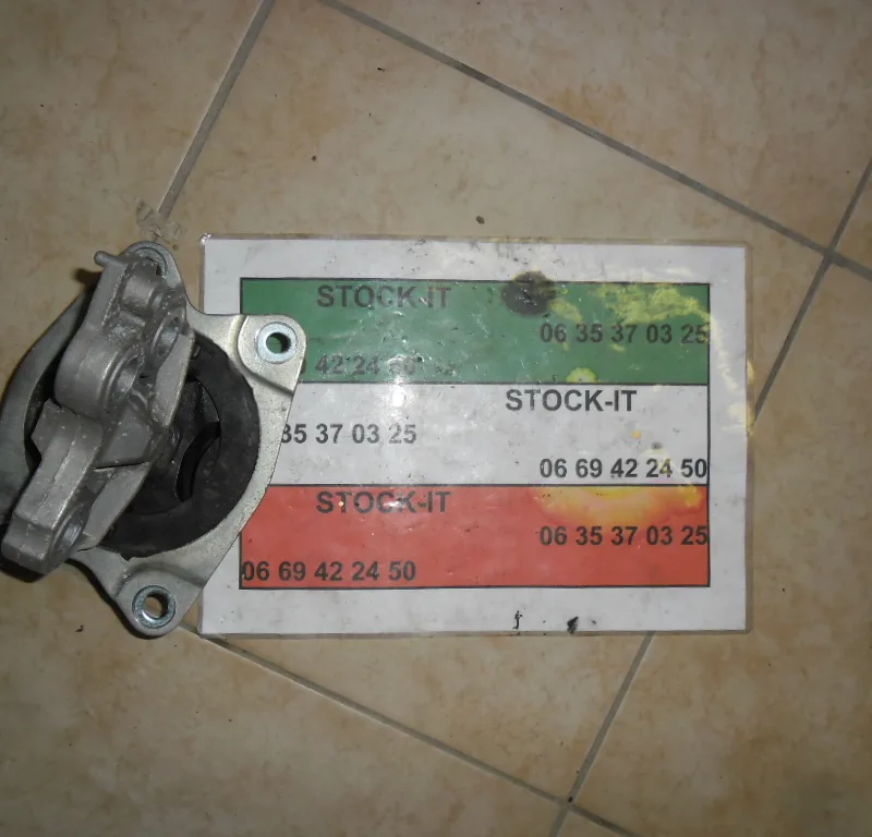 Support moteur silentbloc 159 / Brera