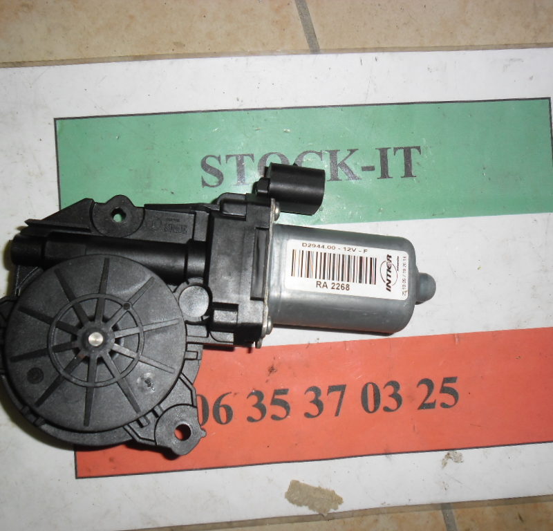 Moteur de lève vitre arrière gauche 159 RA 2268