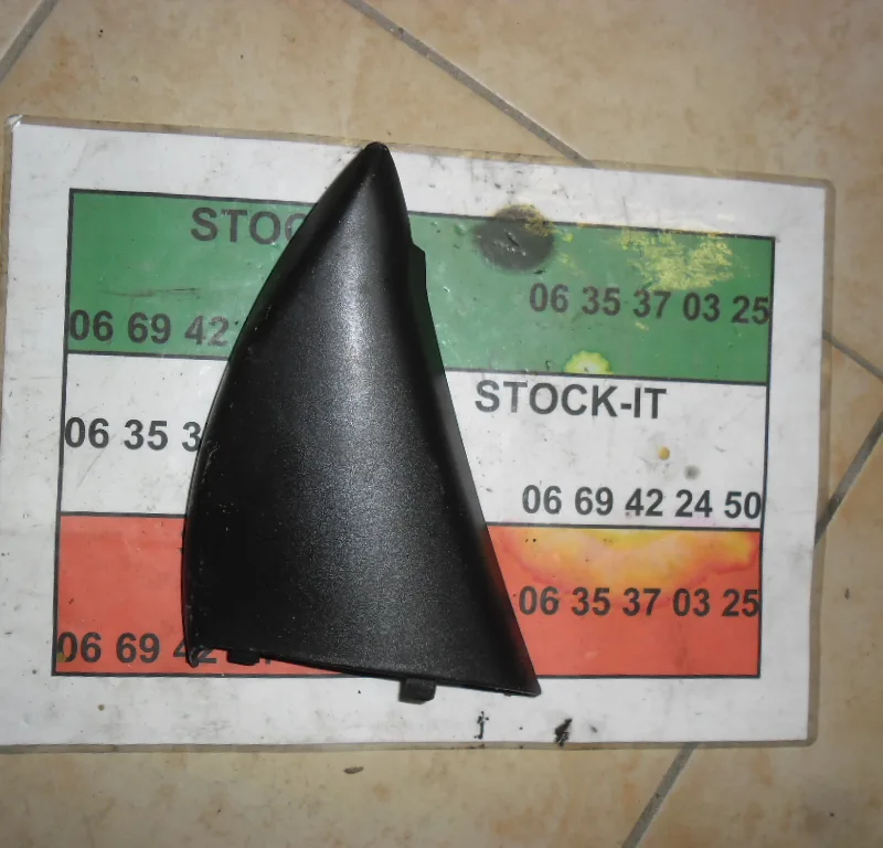 Cache vis poignée portière Arrière Gauche Alfa 156 Berline