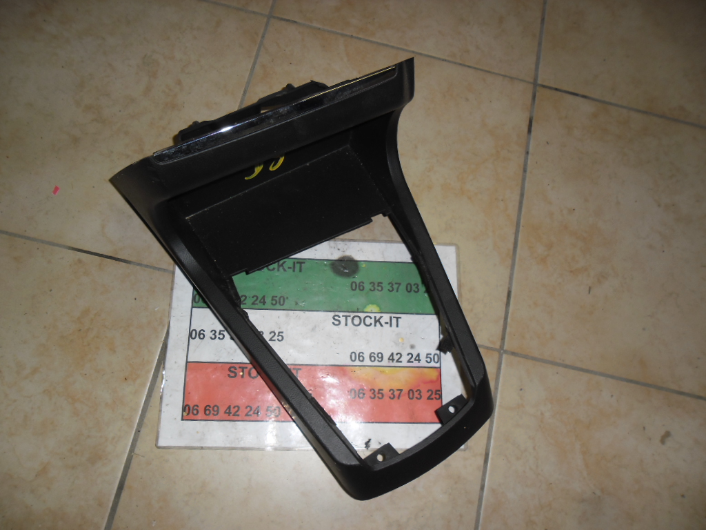 Console centrale avant Alfa 156 >2002