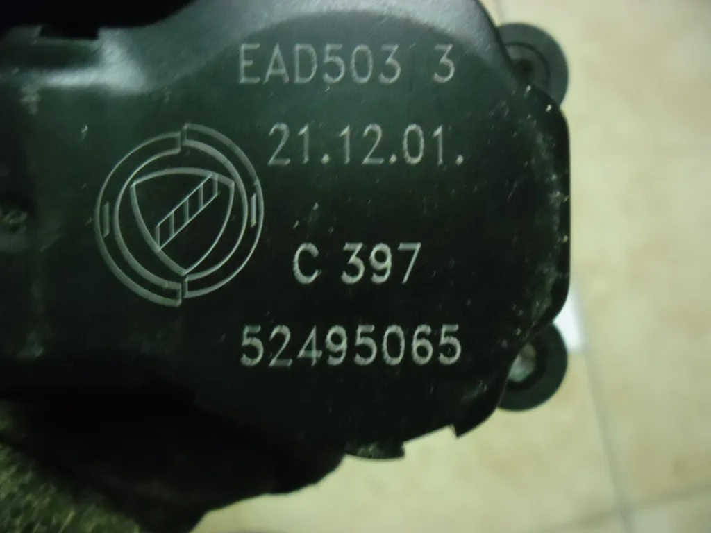 Moteur pas a pas de volet de chauffage Alfa 156 >2002 – Image 2