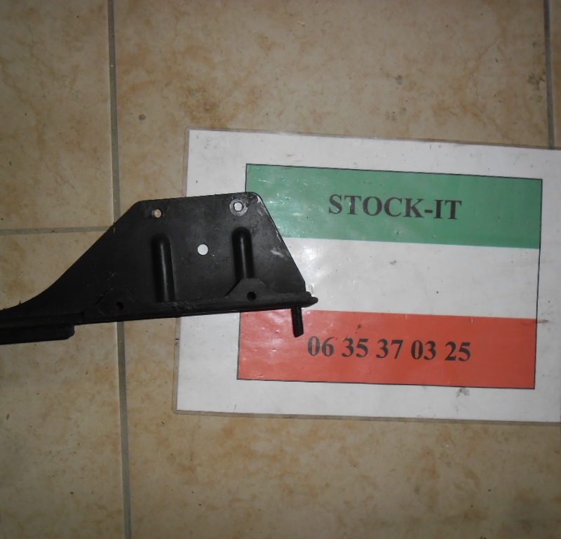 Support de radiateur d'huile 156 GTA