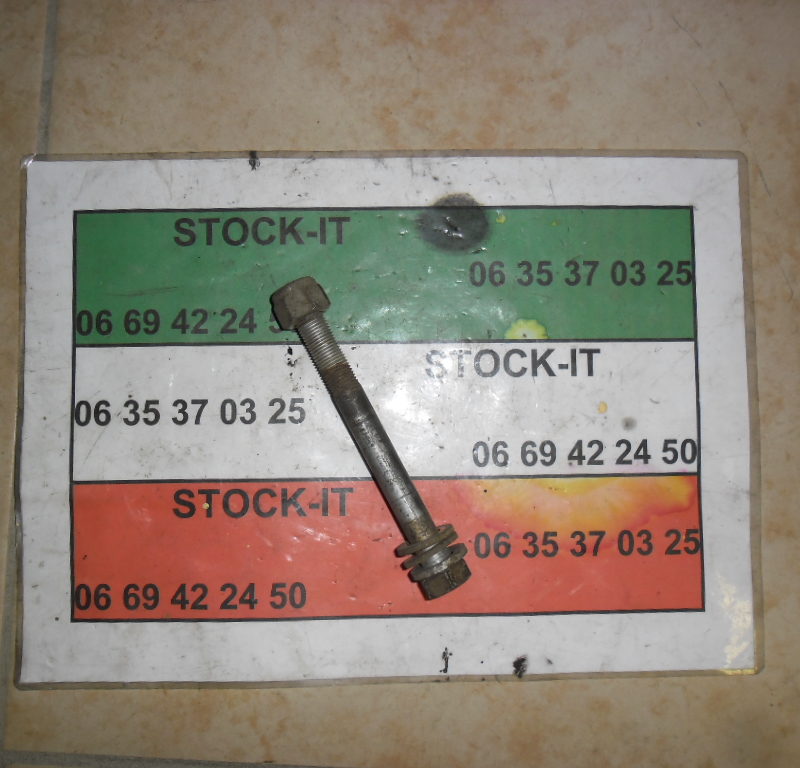 Boulon COURT Fusée arrière 147/156/GT