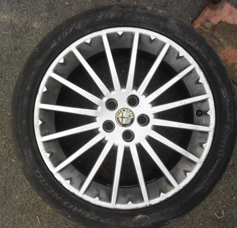 Jante alliage 17'' Alfa GT