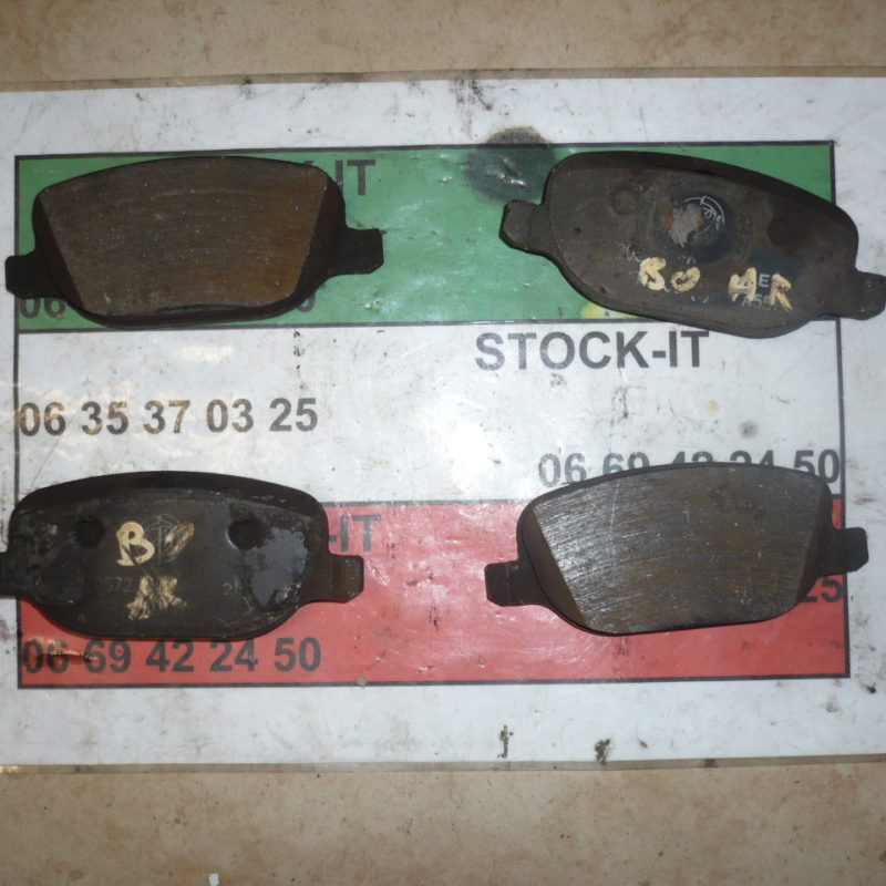 Plaquettes ARRIERE Alfa 159 - Brera