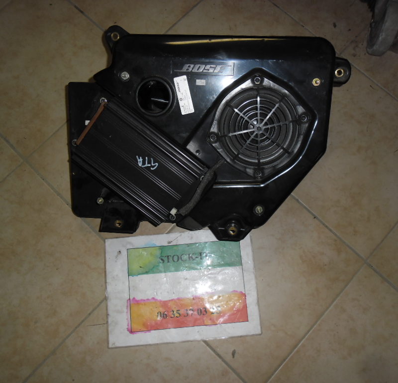 Caisson BOSE avec ampli pour 156 SW et CW