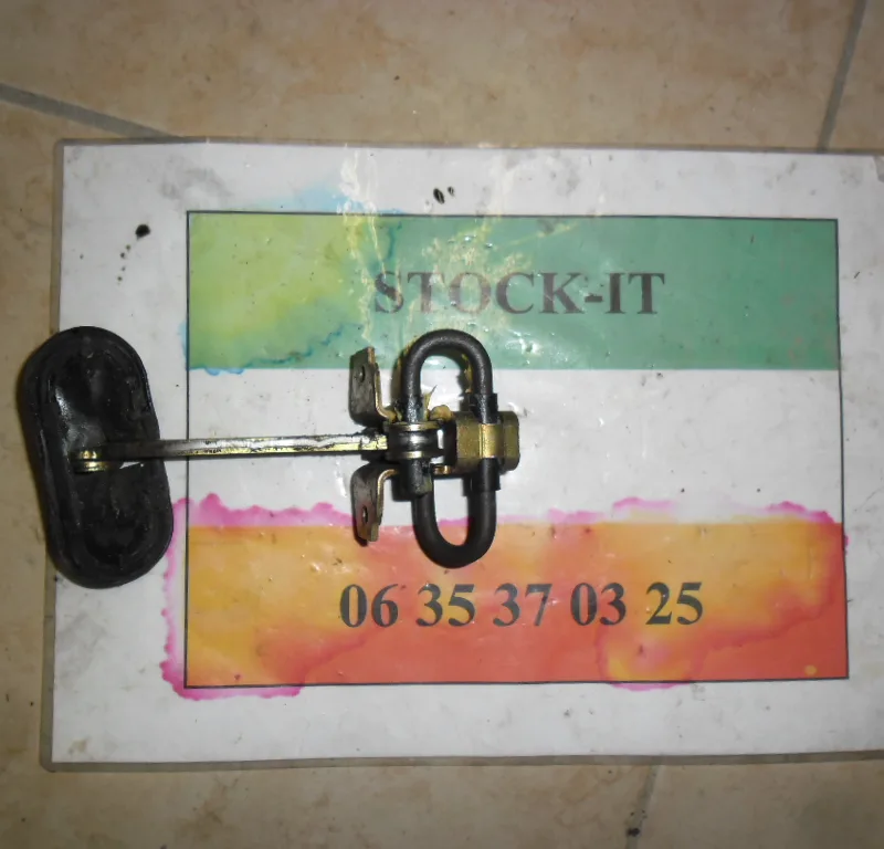 Tirant de porte Avant Droite 166