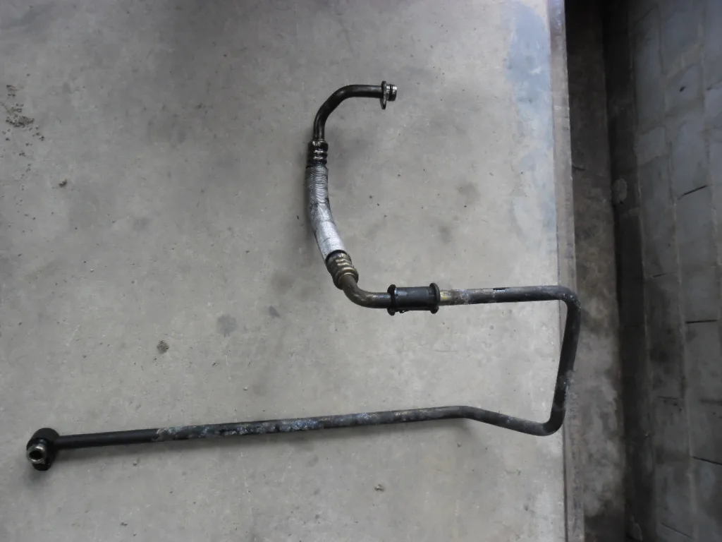 Durits de radiateur huile 166 2.4 (la paire)