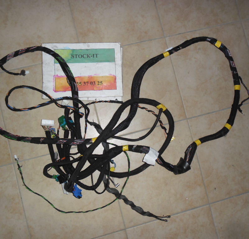 Faisceau ICS 166 avec DSP, GPS et Téléphone (1998-2003)