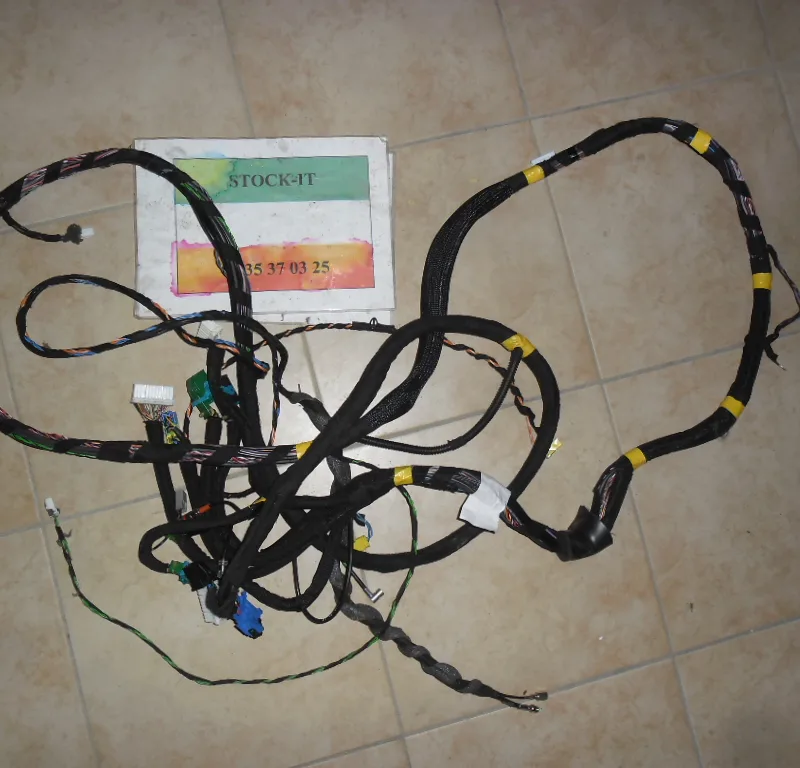 Faisceau ICS 166 avec DSP, GPS et Téléphone (1998-2003)