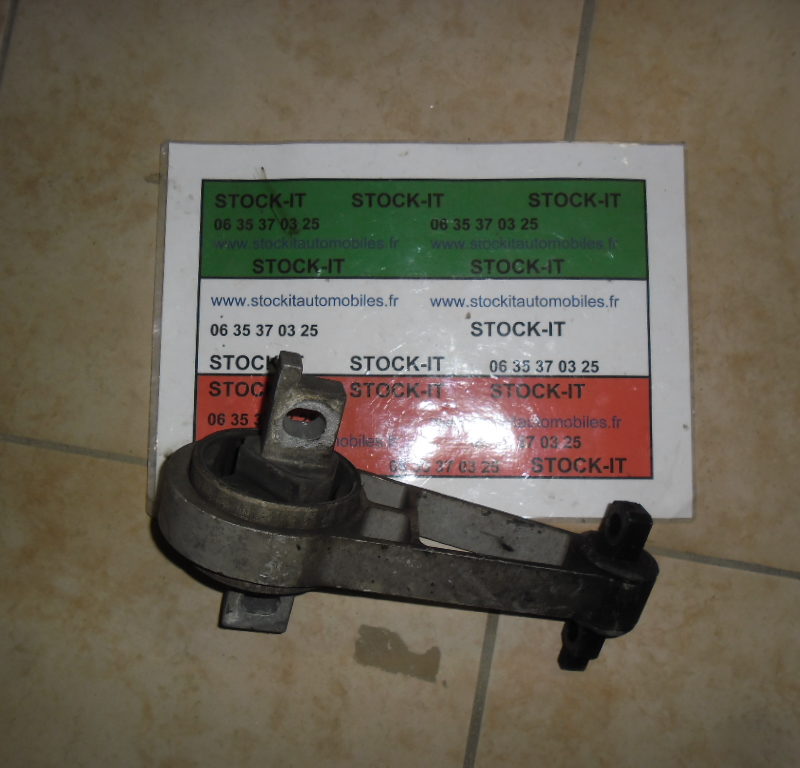 Silent Bloc inférieur coté moteur Alfa 159 JTD
