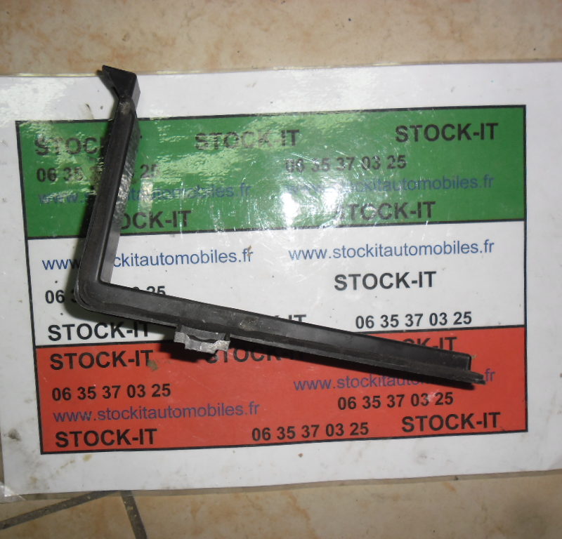 Trappe de filtre d'habitacle 147-GT-156