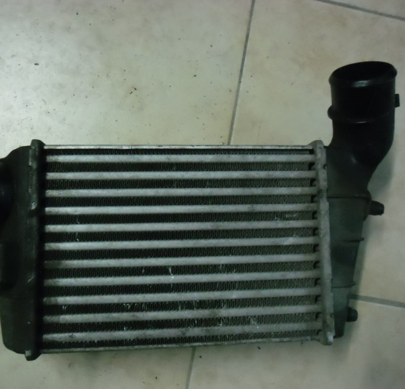 Echangeur Air/Air Intercooler 147 JTD